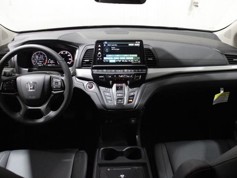 Used 2026 Honda Odyssey EX-L image 2