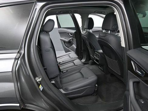 Used 2023 Audi Q7 2.0T Premium Plus w/ Premium Plus Package AWD/4WD image 34