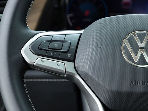 New 2026 Volkswagen Atlas SE image 61