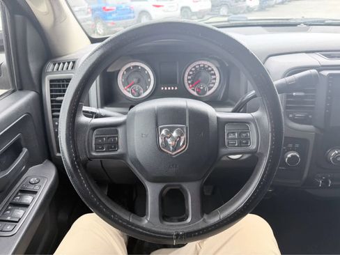 Used 2013 RAM 1500 Express image 18