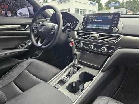 Used 2019 Honda Accord Sport image 12
