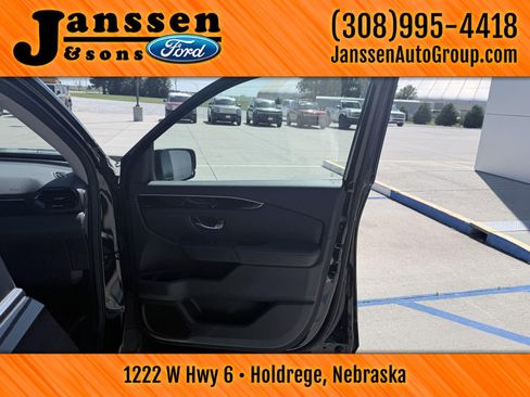 Used 2025 Honda Pilot EX-L image 13