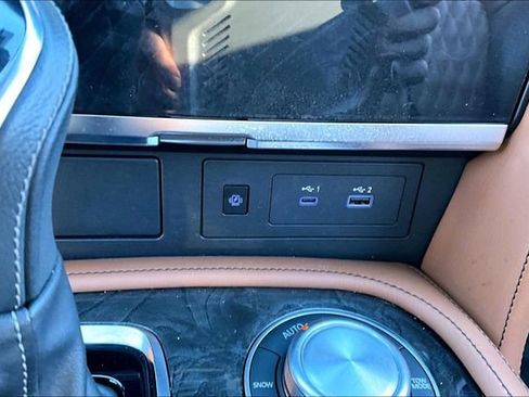 Used 2024 INFINITI QX80 Sensory w/ Cargo Package image 33