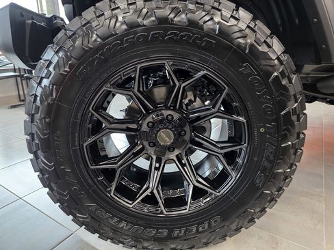 New 2025 Jeep Wrangler Unlimited Sport image 9