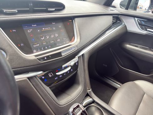 Used 2023 Cadillac XT5 Premium Luxury AWD/4WD image 23