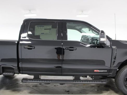 New 2026 Ford F250 Lariat AWD/4WD image 10