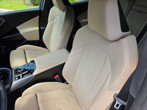 Certified 2025 BMW X3 xDrive30i w/ Convenience Package AWD/4WD image 11