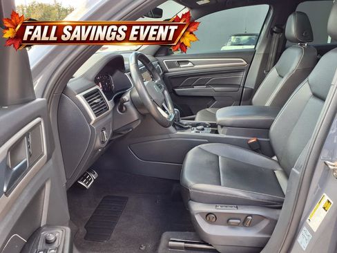 Used 2020 Volkswagen Atlas Cross Sport SEL R-Line AWD/4WD image 11