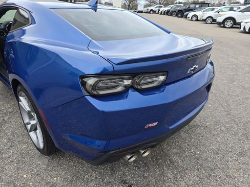 Used 2022 Chevrolet Camaro LT w/ RS Package image 35