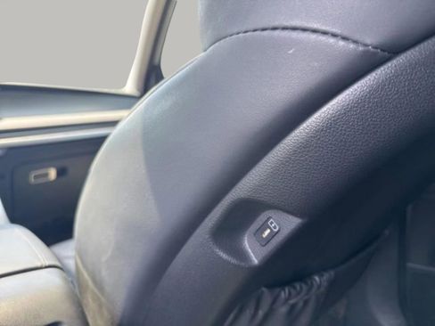 Used 2025 Hyundai Palisade SEL FWD image 29