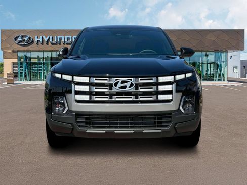 Certified 2025 Hyundai Santa Cruz SE FWD image 12