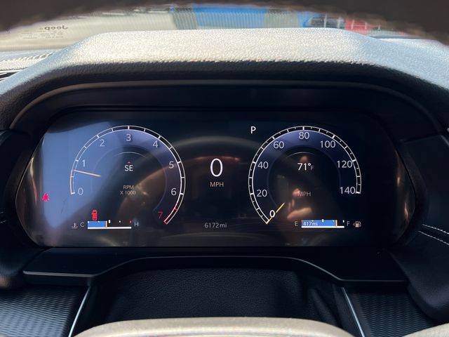 Certified 2025 Jeep Grand Cherokee Laredo X w/ Luxury Tech Group I AWD/4WD image 14