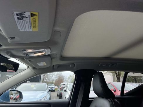 Used 2023 Volvo XC40 B5 Plus w/ Protection Package Premier image 29