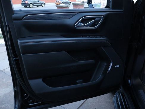 Used 2021 GMC Yukon SLT image 28