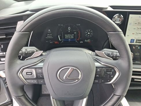 Used 2025 Lexus RX 350 Premium image 20