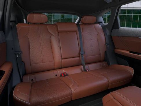 New 2026 Cadillac Optiq Luxury 2 w/ LPO, Floor Liner Package AWD/4WD image 17
