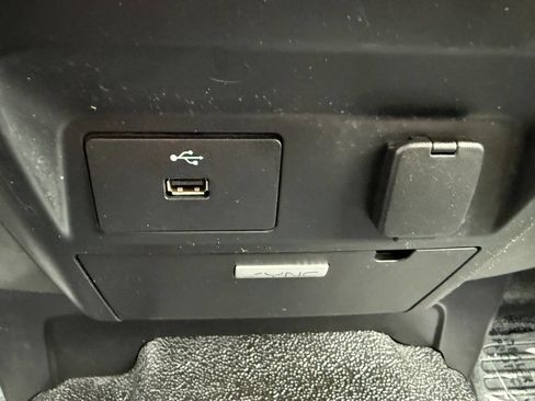 Used 2017 Ford F350 XL image 44