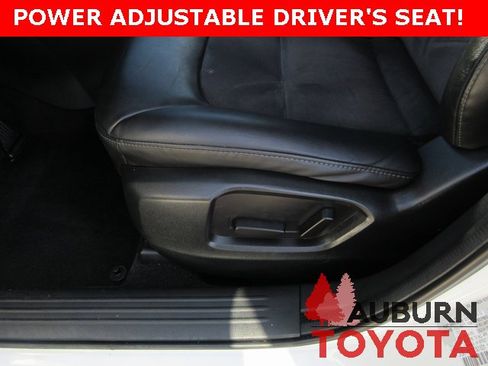 Used 2019 MAZDA CX-5 Touring image 15