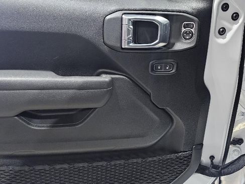 New 2025 Jeep Wrangler Unlimited Sport image 5