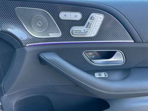 Certified 2025 Mercedes-Benz GLE 53 AMG 4MATIC image 19