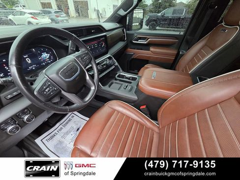 Used 2025 GMC Sierra 2500 Denali Ultimate w/ Max Trailering Package AWD/4WD image 9