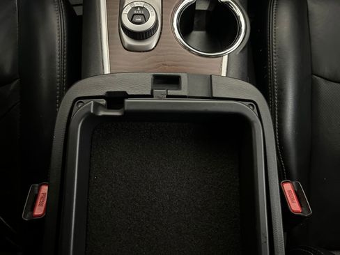 Used 2018 Nissan Pathfinder Platinum image 76