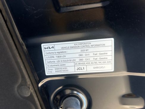 Used 2025 Kia K4 FWD image 31