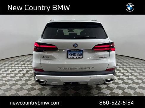 Used 2026 BMW X5 xDrive40i w/ Premium Package AWD/4WD image 6
