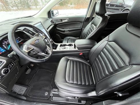 Certified 2024 Ford Edge SEL w/ Convenience Package image 10