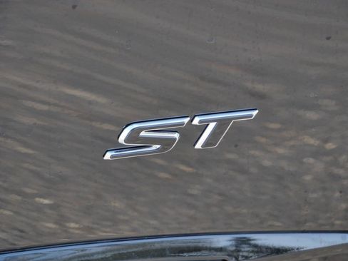 New 2026 Buick Envision Sport Touring AWD/4WD image 21