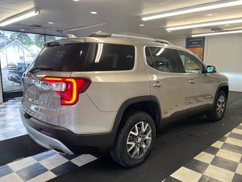 Used 2023 GMC Acadia SLE w/ Driver Convenience Package AWD/4WD image 15