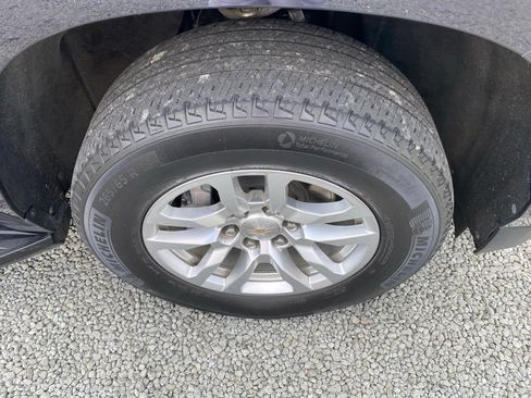 Used 2023 Chevrolet Tahoe LS AWD/4WD image 25