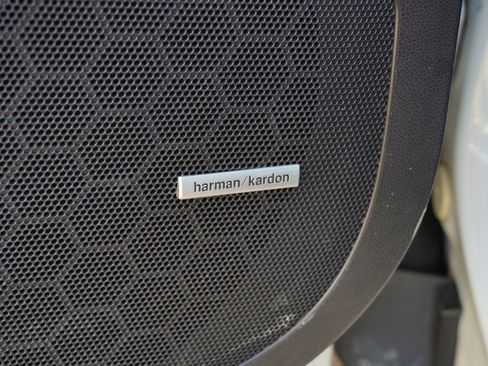 Used 2019 Subaru Ascent Touring image 11