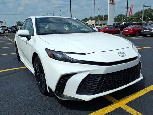 Certified 2025 Toyota Camry SE FWD image 22