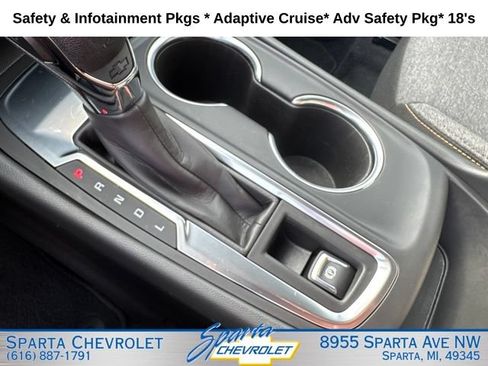 Used 2024 Chevrolet Equinox LT FWD image 24