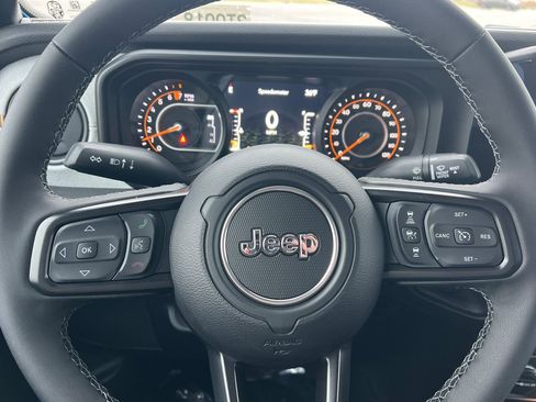 New 2026 Jeep Gladiator Willys image 19