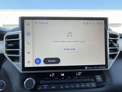 Used 2023 Toyota Tundra Limited image 32