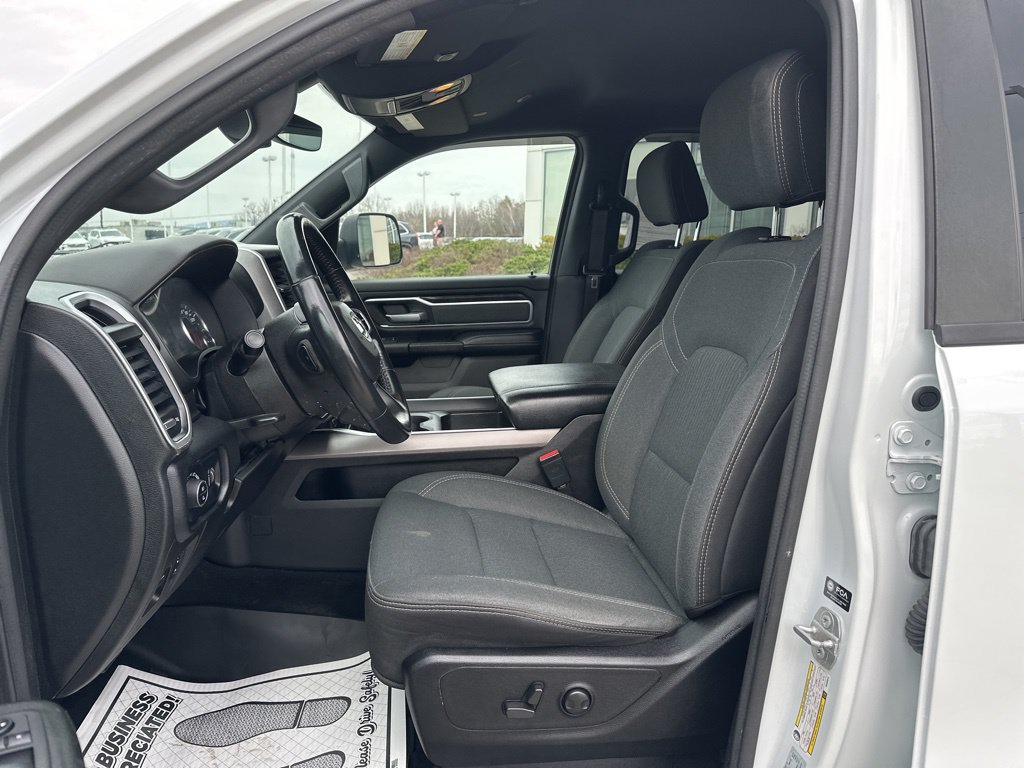 Used 2022 RAM 1500 Big Horn AWD/4WD image 23