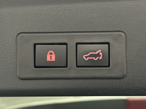 Used 2020 Subaru Ascent Limited w/ Popular Package #4 image 13