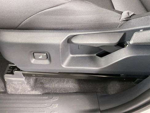 New 2026 Toyota Tacoma SR5 image 10