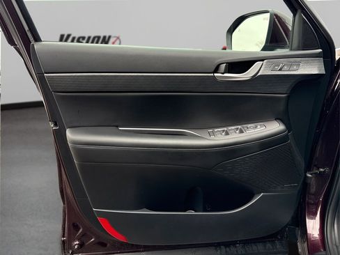 Used 2024 Hyundai Palisade Limited image 21