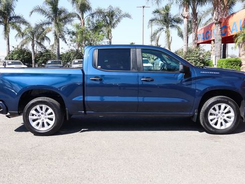 Used 2022 Chevrolet Silverado 1500 Custom AWD/4WD image 9