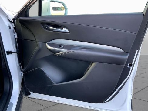 Used 2020 Cadillac XT4 Premium Luxury AWD/4WD image 22