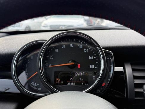 Used 2020 MINI Cooper S image 18