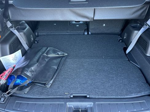 New 2025 Mitsubishi Outlander SE image 14