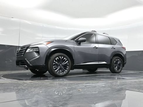 Used 2026 Nissan Rogue Platinum w/ Platinum Premium Package AWD/4WD image 56
