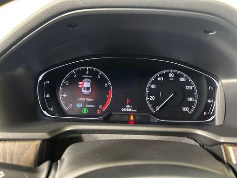 Used 2019 Honda Accord EX image 18