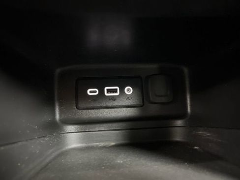 Certified 2024 Chevrolet Equinox LT FWD image 33