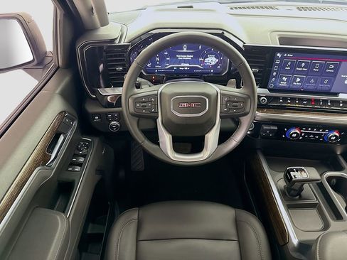 Used 2025 GMC Sierra 1500 Elevation w/ Elevation Premium Package image 10