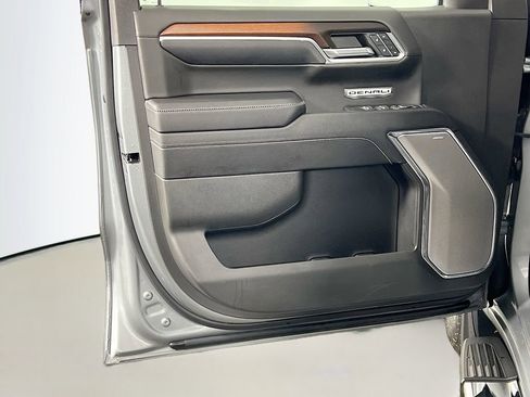 Used 2024 GMC Sierra 1500 Denali w/ Technology Package image 18